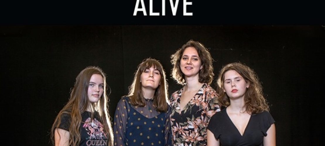 FourrosesAlive hoofden